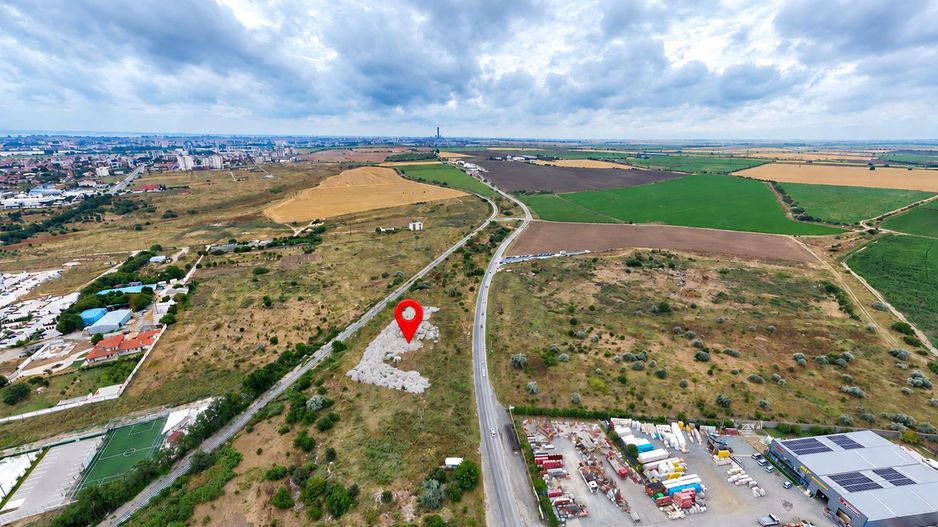 Constanta - Ovidiu - Teren 6000 mp vis a vis de Bit Industries — fotografia 1