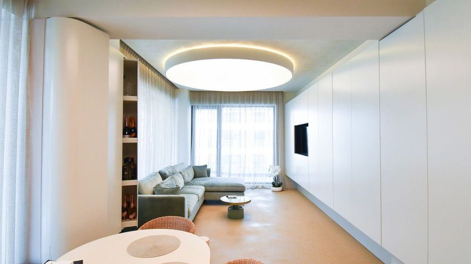 Oportunitate! Mamaia Nord - Apartament exclusivist cu 3 camere — fotografia 1