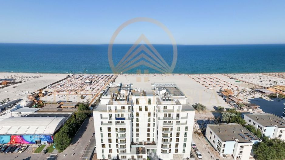 Stațiunea Mamaia - Vânzare apartament cu 2 camere, 2 bai cu vedere la mare. — fotografia 1