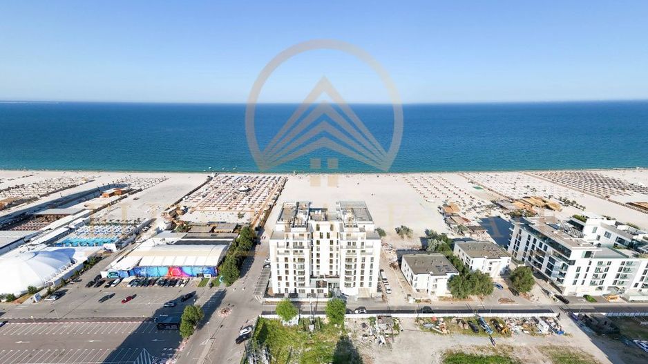 Stațiunea Mamaia - Vânzare apartament cu 2 camere, 2 bai si terasa. — fotografia 1