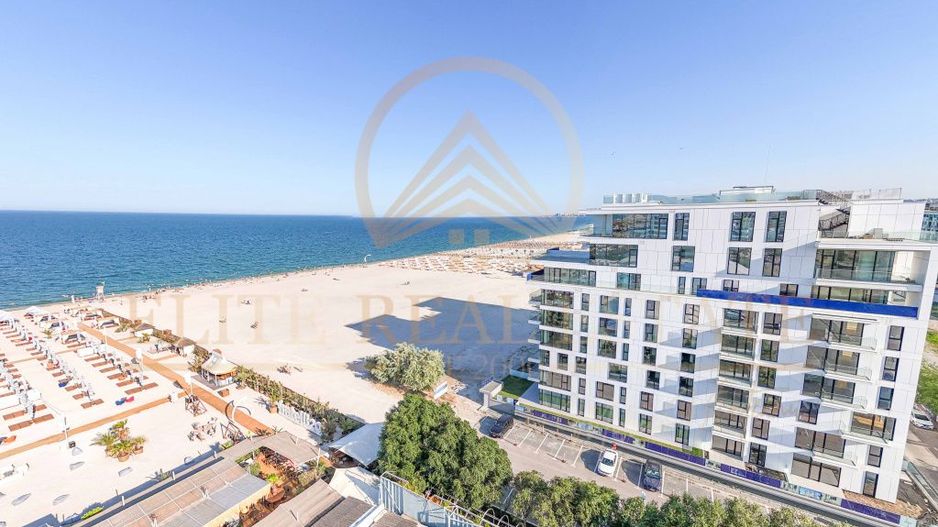 Stațiunea Mamaia - Vânzare apartament cu 2 camere, 2 bai, la 2 pasi de mare. — fotografia 1